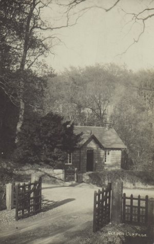 Cleugh Cottage, Sorn Castle