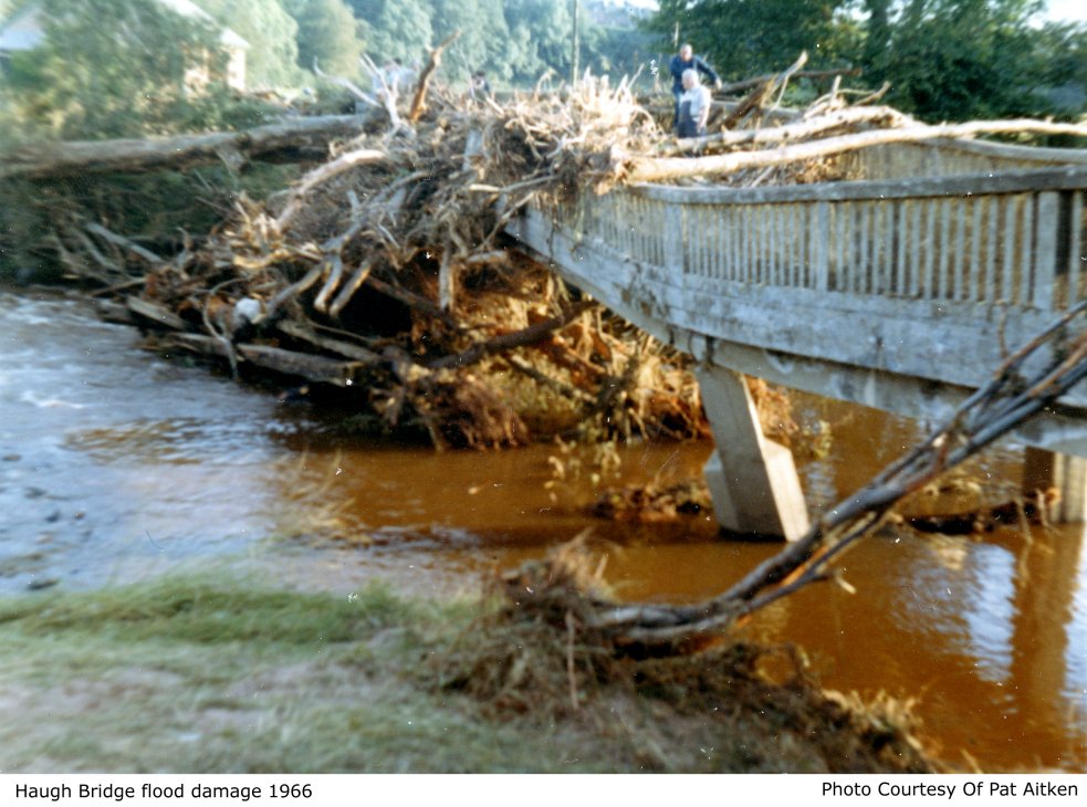 Haugh Bridge, Mauchline. Flood damage, 1966