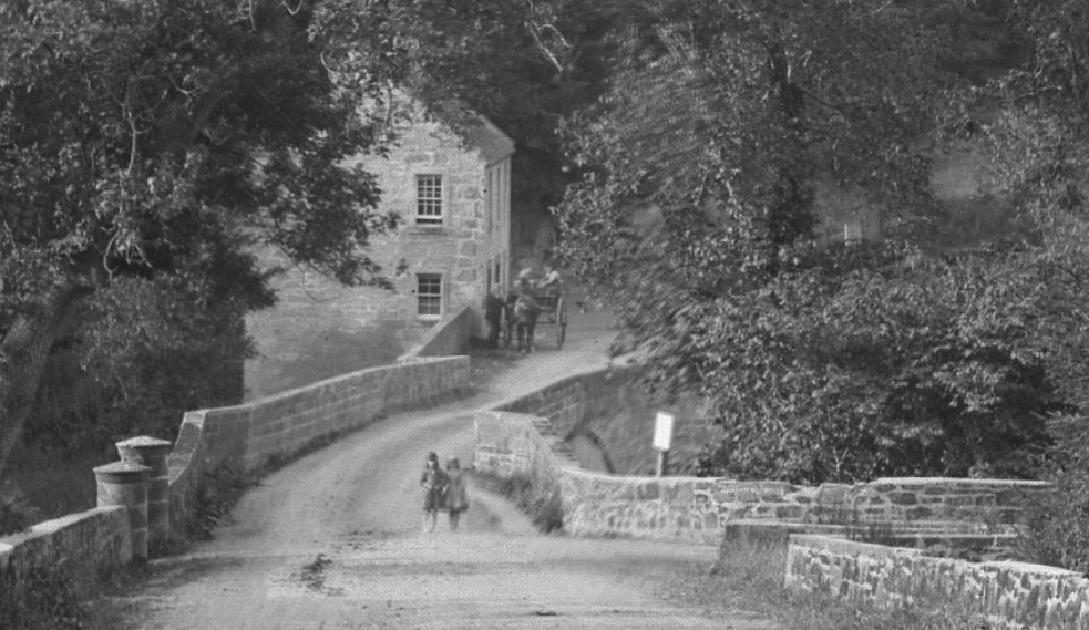 Mauchline - Barskimming Bridge and Kemp's House